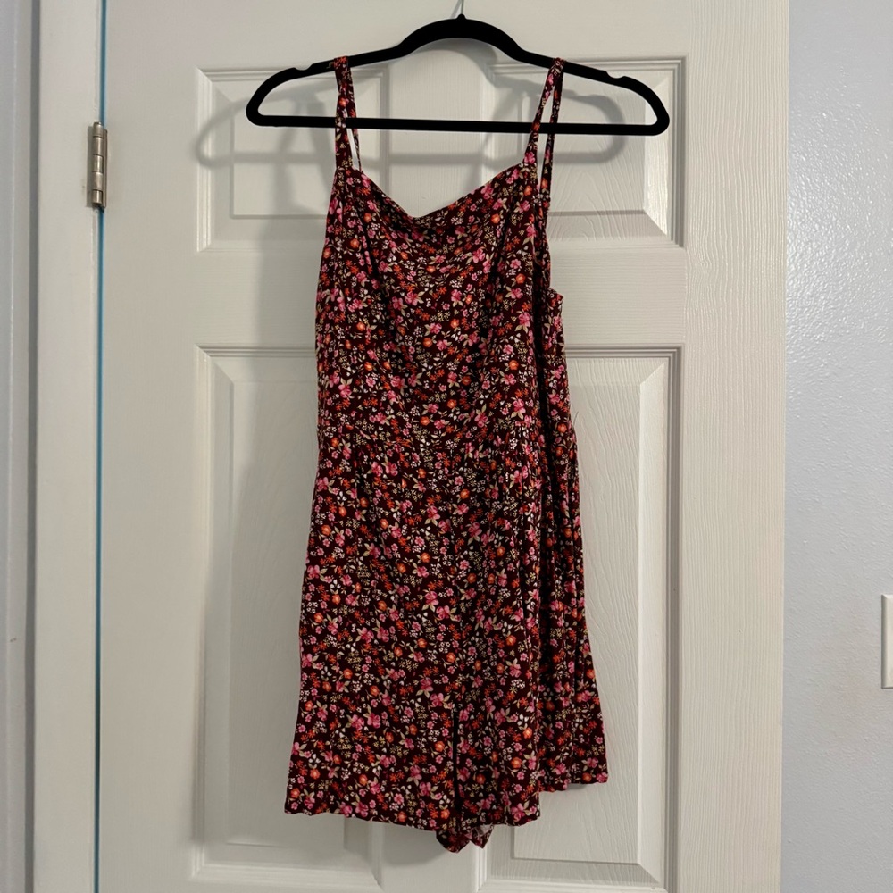 Floral Spaghetti Strap Romper